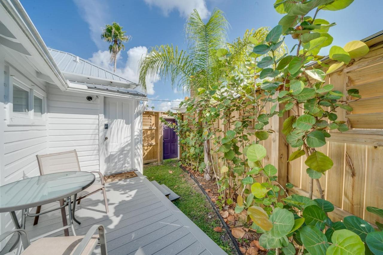 Updated Early 1900S 2Br Cottage Walking Distance To Downtown With Onsite Parking St. Augustine Exterior foto